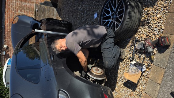 Mobile Mechanic & Tyre Fitting in Leeds & West Yorkshire